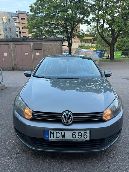Volkswagen Golf VI 4 of 7