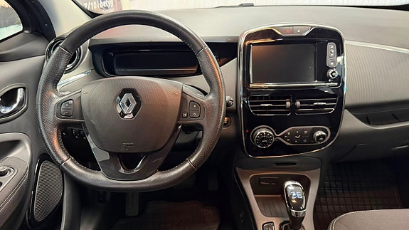 Renault Zoe 8 of 15