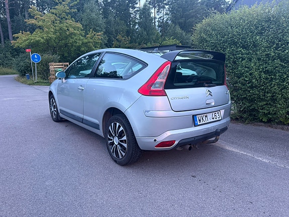 Citroen C4 2 of 3