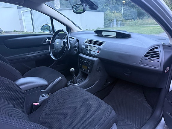 Citroen C4 3 of 3