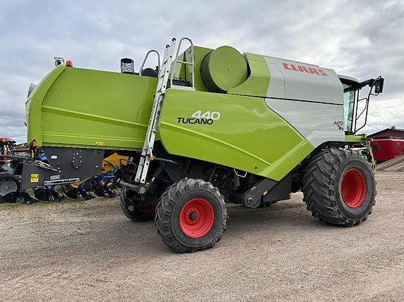CLAAS Tucano 440, V660, 3D Laserpilot 2 of 9