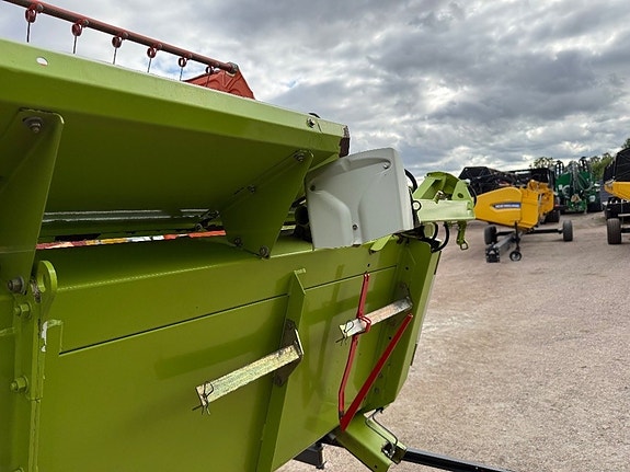 CLAAS Tucano 440, V660, 3D Laserpilot 8 of 9