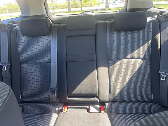 Toyota Avensis 11 of 11