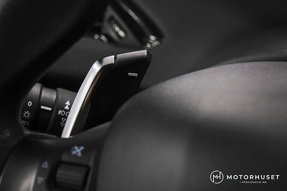 Peugeot 208 14 of 17