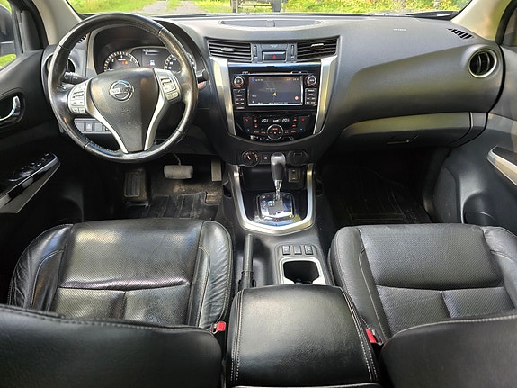 Nissan Navara 4 of 4