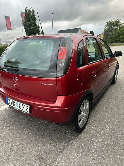 Opel Corsa 4 of 5