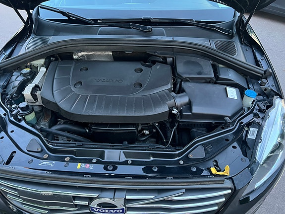 Volvo XC60 11 of 12