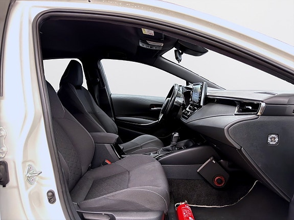 Toyota Corolla 11 of 14
