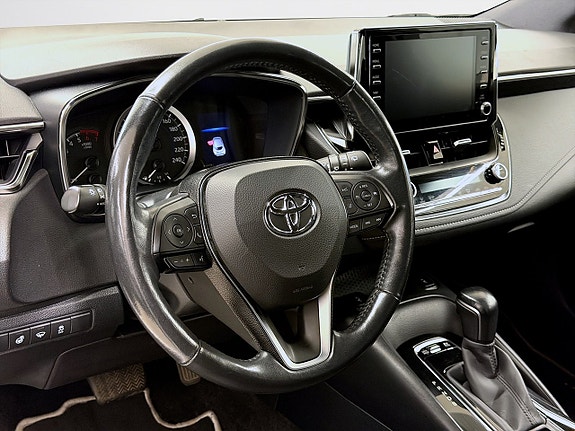 Toyota Corolla 8 of 14