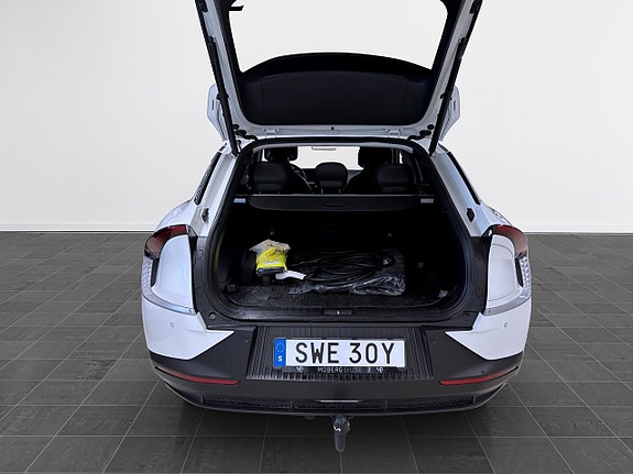 Kia EV6 7 of 19