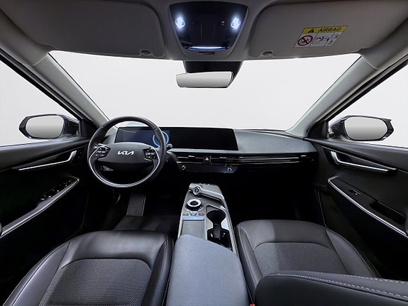 Kia EV6 10 of 19
