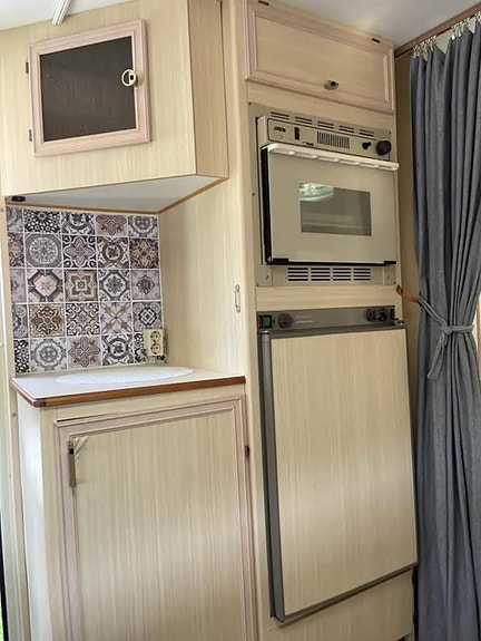 KABE Safir 590 XL 14 of 22
