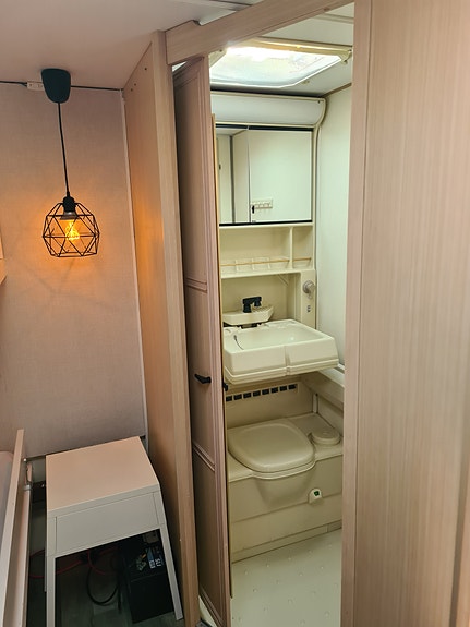 KABE Safir 590 XL 10 of 22
