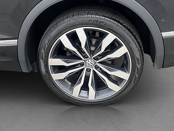 Volkswagen Tiguan Allspace 27 of 29