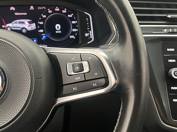 Volkswagen Tiguan Allspace 17 of 29