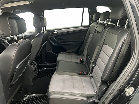 Volkswagen Tiguan Allspace 14 of 29