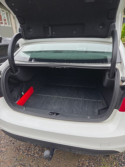 Volvo S60 3 of 7