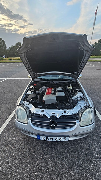 Mercedes-Benz SLK230 18 of 21