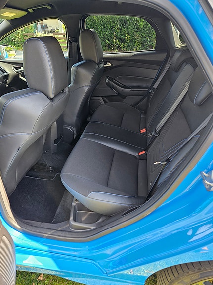 Ford Focus 7 of 9
