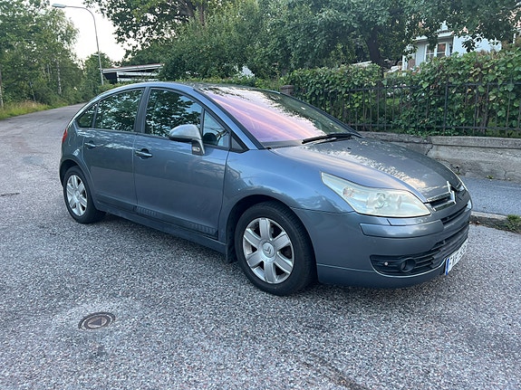 Citroen C4 4 of 8