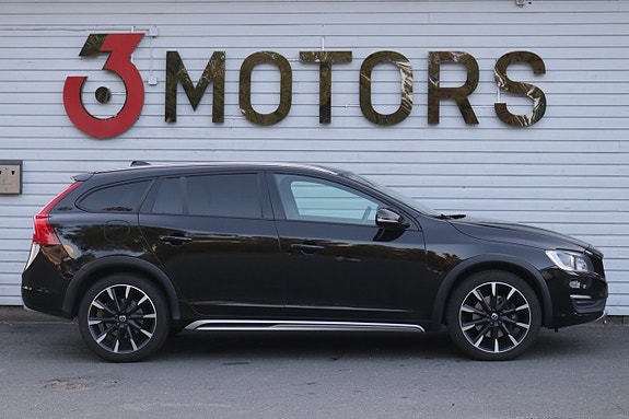 Volvo V60 Cross Country 6 of 21