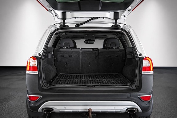Volvo XC70 6 of 26