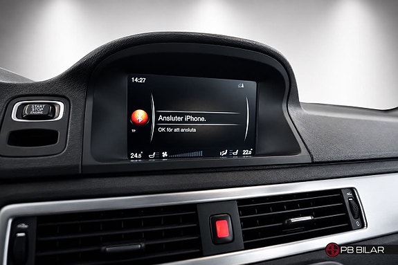 Volvo XC70 23 of 26
