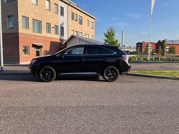 Lexus RX450h 4 of 7