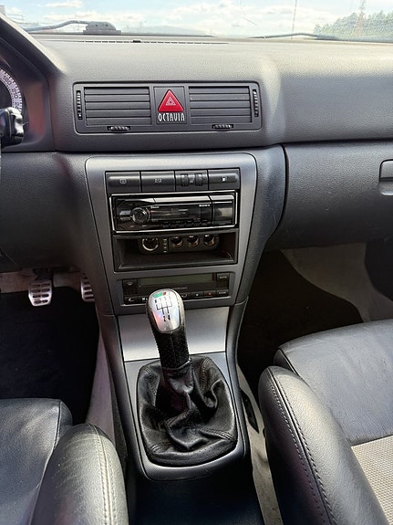 Skoda Octavia 21 of 27