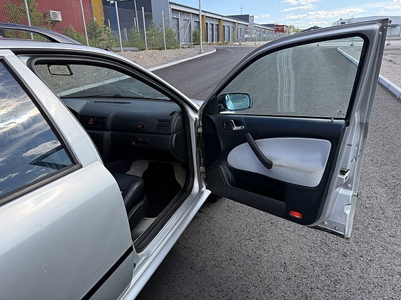 Skoda Octavia 15 of 27