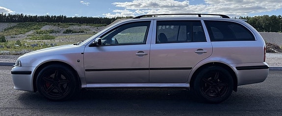 Skoda Octavia 3 of 27