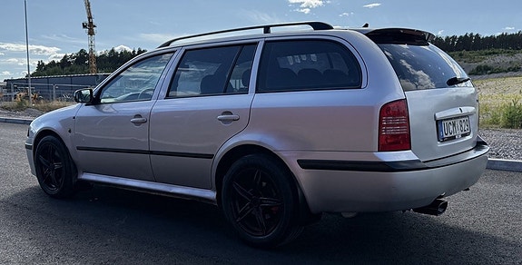 Skoda Octavia 4 of 27