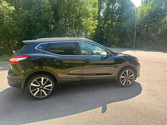 Nissan Qashqai 5 of 12