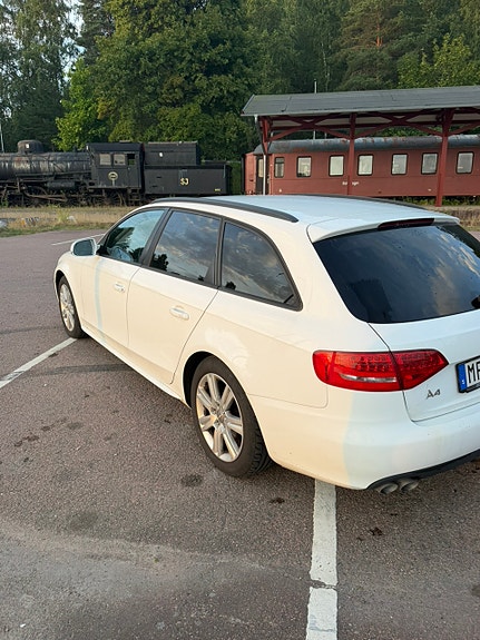 Audi A4 5 of 10