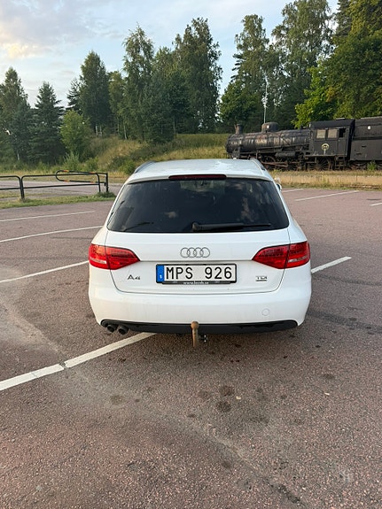 Audi A4 6 of 10
