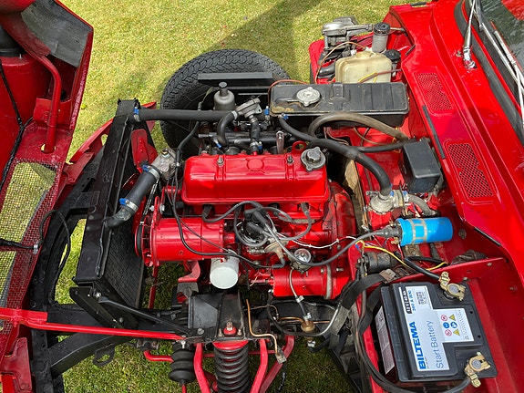 Triumph Spitfire 19 of 19