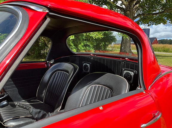 Triumph Spitfire 15 of 19