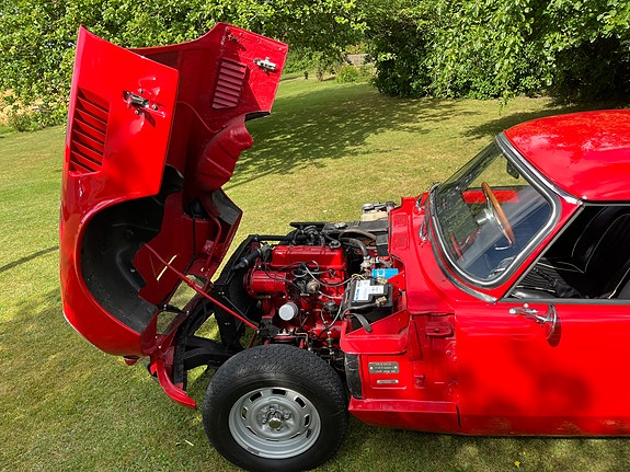 Triumph Spitfire 17 of 19