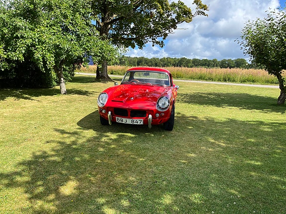 Triumph Spitfire 9 of 19