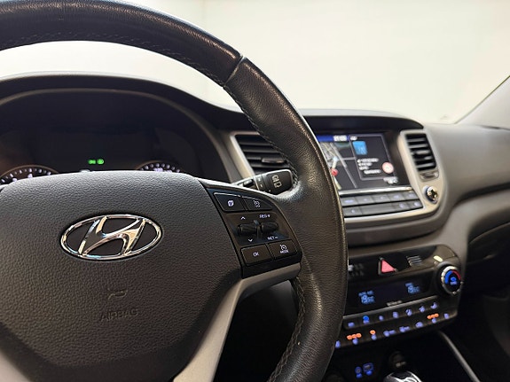 Hyundai Tucson 19 of 30