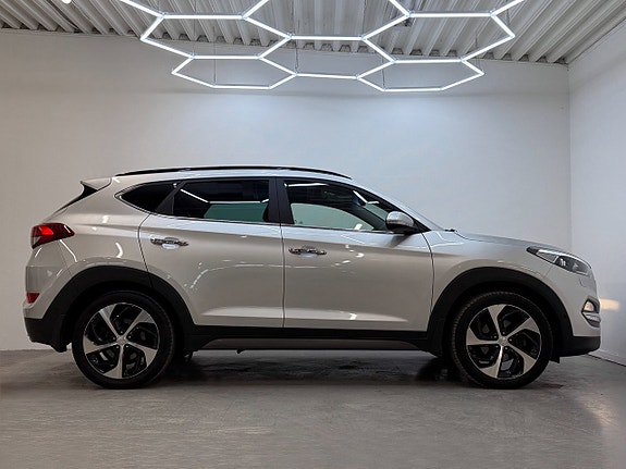 Hyundai Tucson 5 of 30