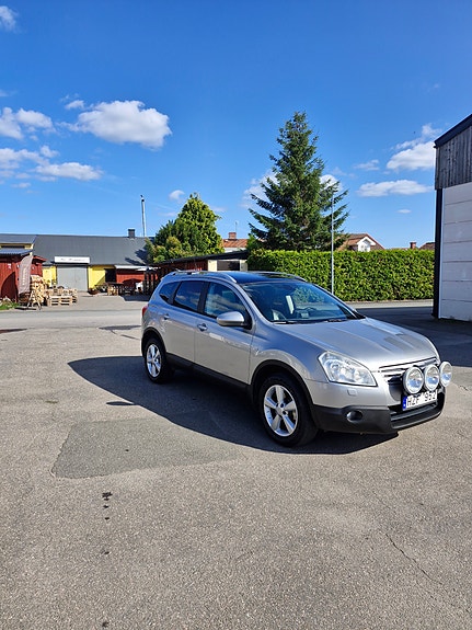 Nissan Qashqai+2 3 of 8