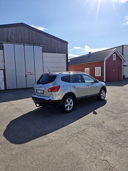 Nissan Qashqai+2 5 of 8