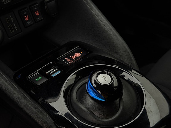 Nissan Leaf 22 of 30