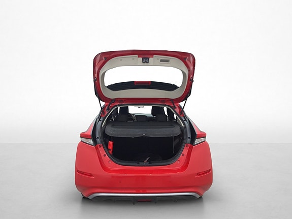 Nissan Leaf 26 of 30