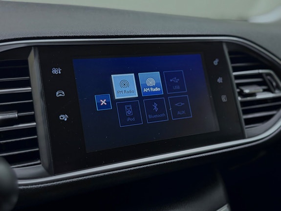 Peugeot 308 19 of 25