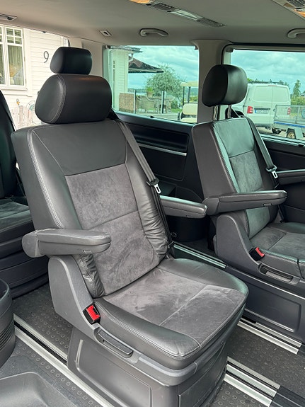 Volkswagen Multivan 9 of 11