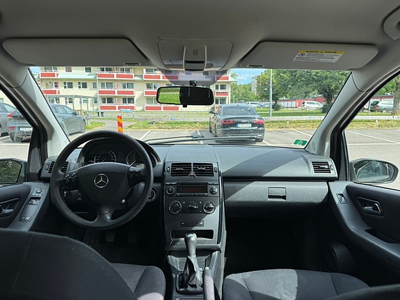 Mercedes-Benz A170 10 of 10