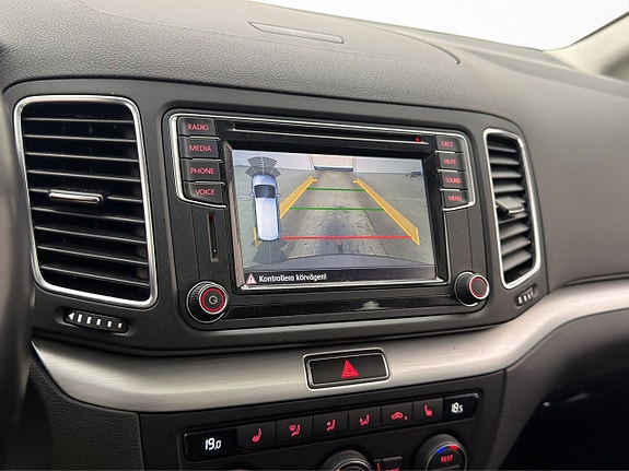 Volkswagen Sharan 16 of 30