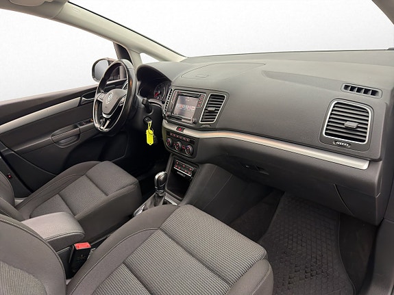Volkswagen Sharan 22 of 30